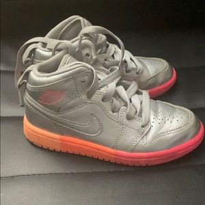 Shoes- Nike Air Jordan 1